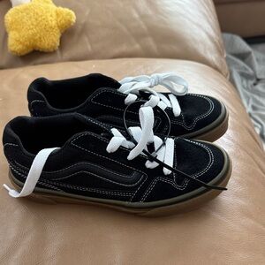 Vans Kids Black and White Low-Top Sneakers